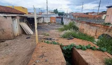 Terreno à venda, 250 m² por R$ 230.000,00 - Jardim Redentor - Franca/SP