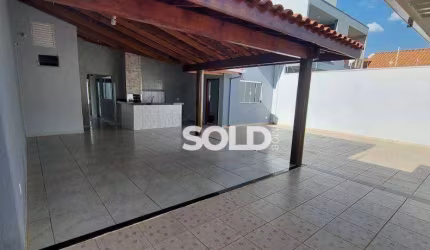 Casa com 3 dormitórios à venda, 156 m² por R$ 750.000,00 - Parque Moema - Franca/SP