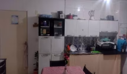 Apartamento com 2 dormitórios à venda, 47 m² por R$ 137.000,00 - Vila Resende  - Franca/SP