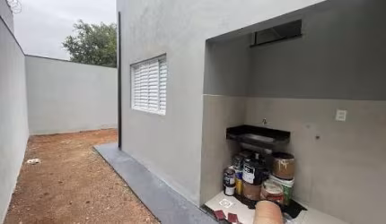 Casa com 2 dormitórios à venda, 70 m² por R$ 380.000,00 - Adelinha  - Franca/SP