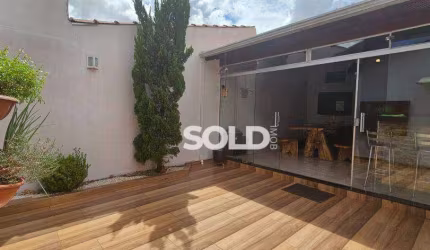 Casa com 2 dormitórios à venda por R$ 450.000 - Vila Real - Franca/SP