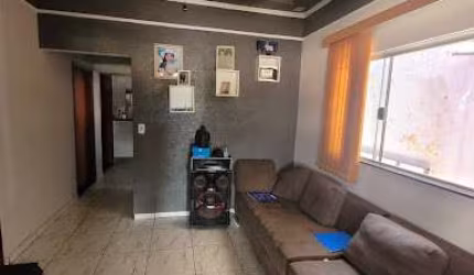 Casa com 3 dormitórios à venda, 140 m² por R$ 262.000,00 - Aeroporto 3 - Franca/SP