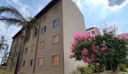 Apartamento com 2 dormitórios à venda, 52 m² por R$ 140.000,00 - Chácara Sao Paulo  - Franca/SP