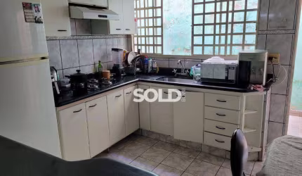 Casa com 4 dormitórios à venda, 156 m² por R$ 480.000 - Vila Exposição - Franca/SP