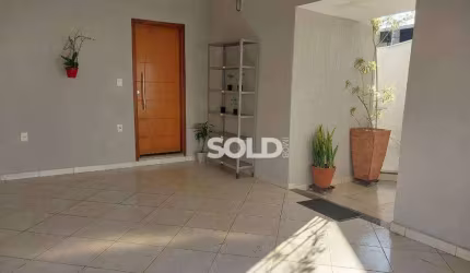Casa com 3 dormitórios à venda, 98 m² por R$ 320.000 - Esplanada Primo Meneghetti - Franca/SP
