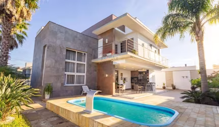 Casa 3 dormitórios no bairro Vale Ville.