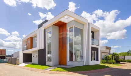 Casa 4 dormitórios a venda no bairro Vale Ville.