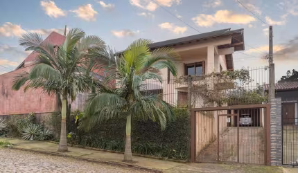 Lindo Sobrado 3 dormitórios!