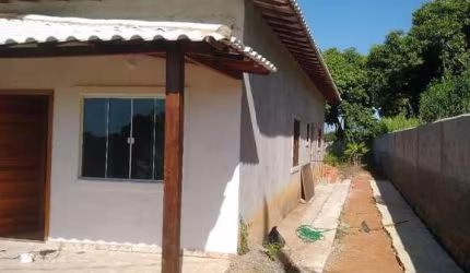 Casa para Venda em Saquarema, Caixa D`água (Bacaxá), 3 dormitórios, 1 suíte, 2 banheiros, 2 vagas