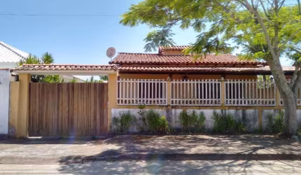 Casa para Venda em Saquarema, Barra Nova, 3 dormitórios, 1 suíte, 2 banheiros, 2 vagas