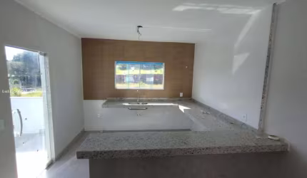 Casa para Venda em Saquarema, Caixa D`água (Bacaxá), 2 dormitórios, 1 suíte, 2 banheiros, 2 vagas