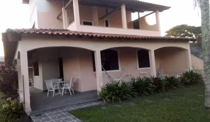 Casa para Venda em Saquarema, BoqueirÃo, 5 dormitórios, 2 suítes, 5 banheiros, 2 vagas