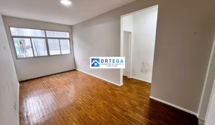 Apartamento com 2 quartos, área serviço, garagem, à venda na Ondina, Salvador-BA