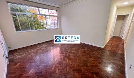 Apartamento com 3 quartos, suíte, garagem, à venda na Barra, Salvador-BA