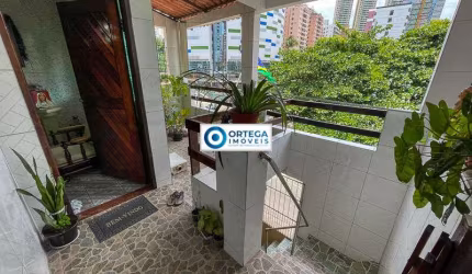 Casa Duplex, frente rua, Av. Vasco da Gama, Salvador-BA