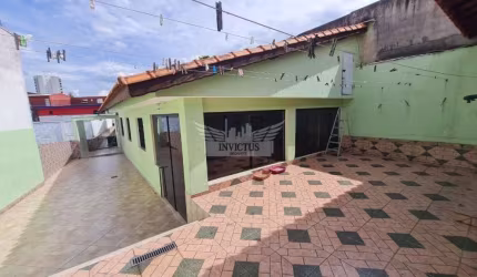 Casa com 3 Quartos para Comprar, 600m² - Vila Pires, Santo André/SP.