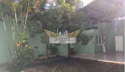 Casa Térrea com 3 Quartos para Alugar, 299m² - Vila Vilma, Santo André/SP.