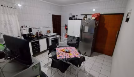 [apartamento] [sala] [galpão] [terreno] [comercial] [salão] [sobrado] [casa] [cobertura] [alugar] [locação] [aluguel] [compra] [venda] [santo André]