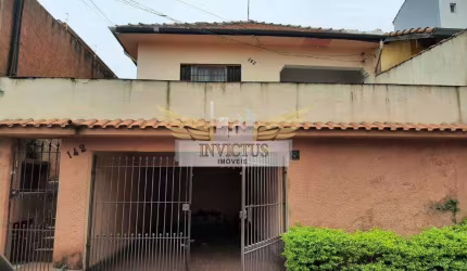 Casa com 2 Dormitórios à Venda, 200m² - Bairro Utinga, Santo André/SP
