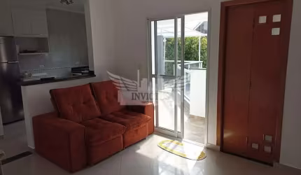 Sobrado com 2 Suítes para Comprar, 107m² - Vila Cecilia Maria, Santo André/SP.