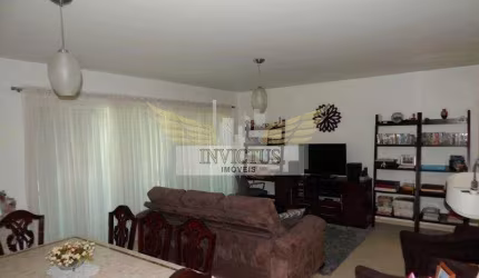 Sobrado com 3 Suítes para Comprar, 340m² - Vila Floresta, Santo André/SP.