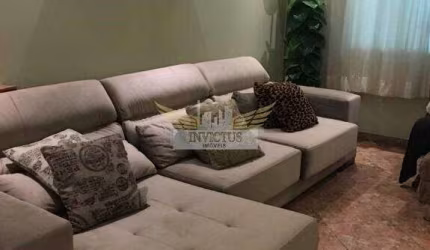 Sobrado com 3 Dormitórios para Comprar, 220m² - Vila Camilópolis, Santo André/SP.