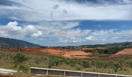 Área/Terreno Comercial para Comprar, 58.000m² - Extrema, Mina Gerais/SP.