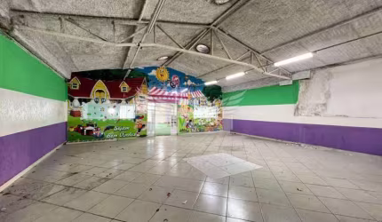 Salão Comercial à Venda, 672m² - Vila Bastos - Santo André/SP