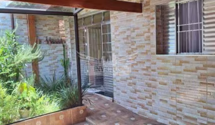 Casa Térrea 2 Dormitórios à Venda, 157m² - Vila Humaitá, Santo André/SP.