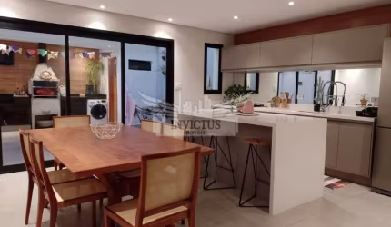 Sobrado com 3 Quartos para Comprar, 160m² - Vila Floresta, Santo André/SP.