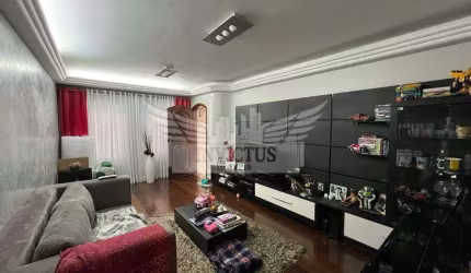 Sobrado com 2 Quartos para Comprar, 220m² - Campestre, Santo André/SP.