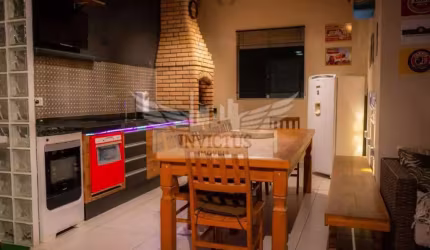 Cobertura sem Condomínio Mobiliada com 2 Quartos para Comprar, 101m² - Vila Assunção, Santo André/SP.