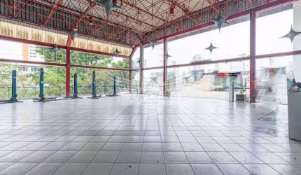 Galpão Comercial para Alugar, 596m² - Barcelona, São Caetano do Sul/SP.