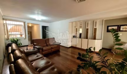 Sobrado com 3 Dormitórios à Venda, 296m² - Vila Valparaíso, Santo André/SP.