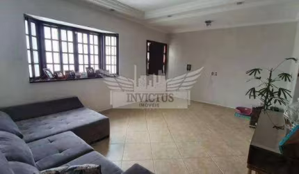 Sobrado com 3 Suítes para Alugar, 209m² - Vila Eldízia, Santo André/SP.