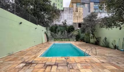 Sobrado com 3 Quartos e Piscina para Alugar, 422m² - Parque Das Nações, Santo André/SP.