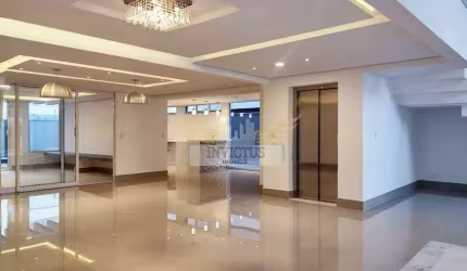 Sobrado de Alto Padrão em Condomínio Fechado com 5 quartos e 4 suítes, 571m² - Bairro Cerâmica, São Caetano do Sul/SP.