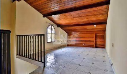 Sobrado com 3 Quartos para Comprar, 158m² - Vila Scarpelli, Santo André/SP.