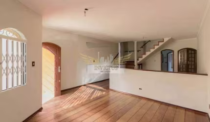 Sobrado com 3 Quartos para Comprar, 226m² - Parque Jaçatuba, Santo André/SP.
