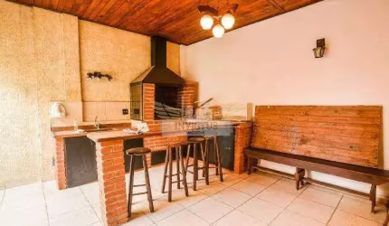 Sobrado com 3 Quartos para Comprar, 221m² - Vila Floresta, Santo André/SP.