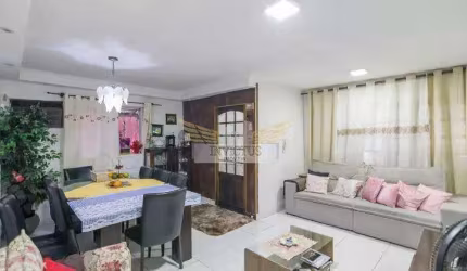 Casa Térrea com 3 Quartos para Alugar, 213m² - Bairro Santa Maria, Santo André/SP.