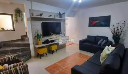Sobrado com 3 Quartos para Comprar, 269m² - Silveira, Santo André/SP.