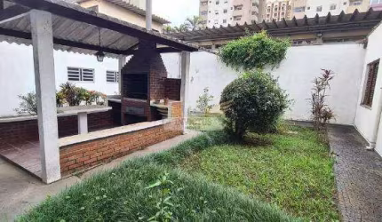 Casa Assobradada com 5 Quartos para Comprar, 368m² - Vila Pires, Santo André.
