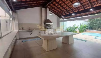 Sobrado de Alto Padrão para Comprar, 424m² - Vila Scarpelli, Santo André/SP.