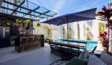Sobrado com 3 Suítes para Comprar, 386m² - Vila Pires, Santo André/SP.