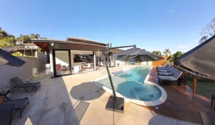 Casa Alto Padrão com 5 Suítes em Condomínio Fechado para Comprar, 271m² - Cachoeiras do Imaratá, Itatiba/SP.