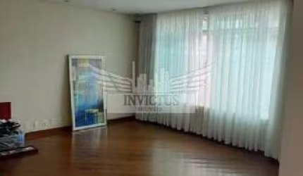 Sobrado Comercial de Esquina com 3 Quartos para Alugar, 175m² - Bairro Jardim, Santo André/SP.