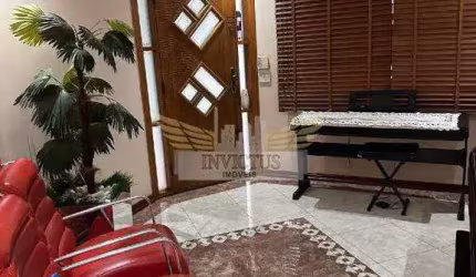 Sobrado com 3 Quartos para Alugar, 195m² - Vila Camilópolis, Santo André/SP.