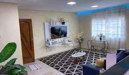 Sobrado com 3 Quartos para Comprar, 182m² - Vila Pires, Santo André/SP.