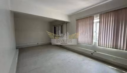 Sobrado Comercial com 4 Salas para Comprar, 491m² - Jardim do Mar, São Bernardo do Campo/SP.